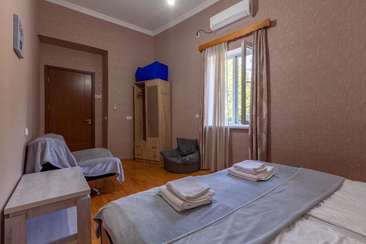 Guest House Keria Tiflis Exterior foto