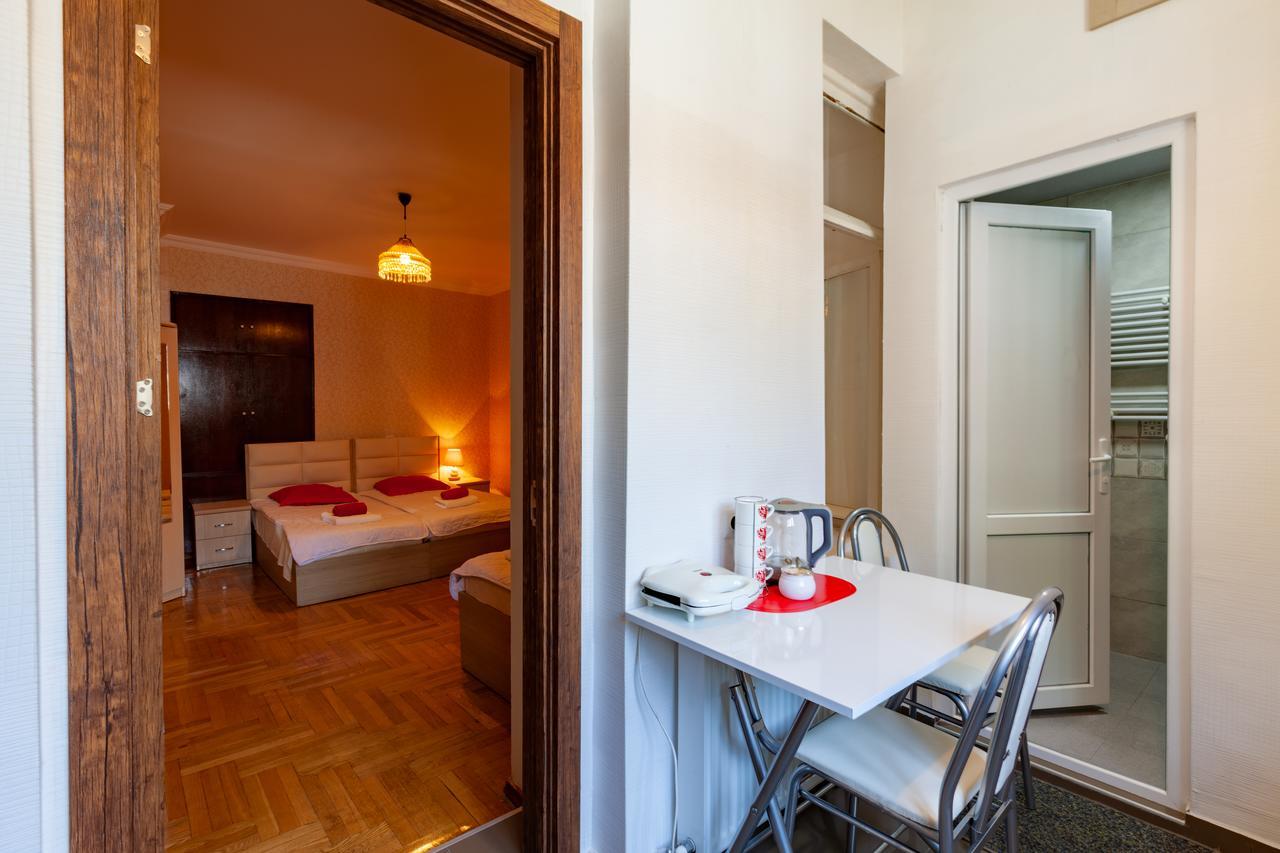 Guest House Keria Tiflis Exterior foto