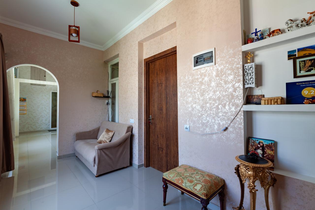 Guest House Keria Tiflis Exterior foto